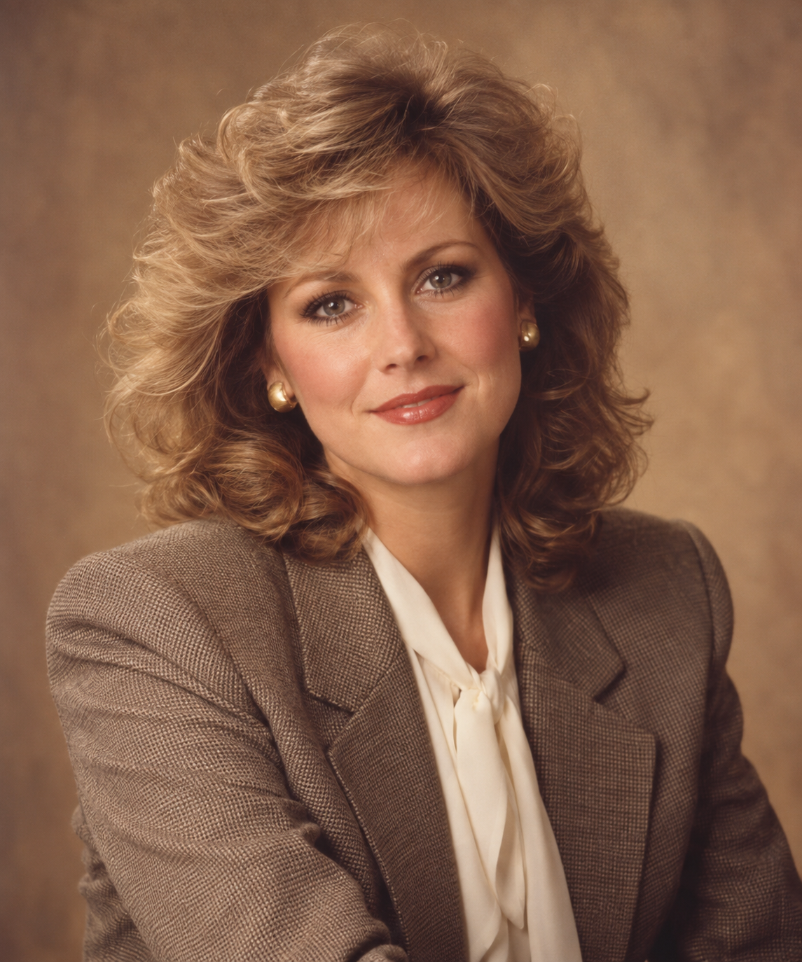 1980s Glamour Magazine Portrait example